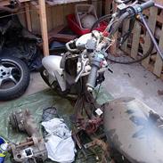 Yamaha Aerox SOLGT i dele