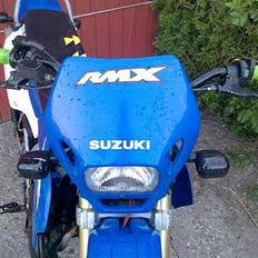 Suzuki rmx