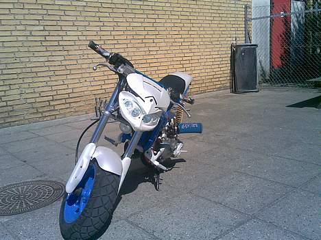 Suzuki Street MagiC  Solgt billede 15