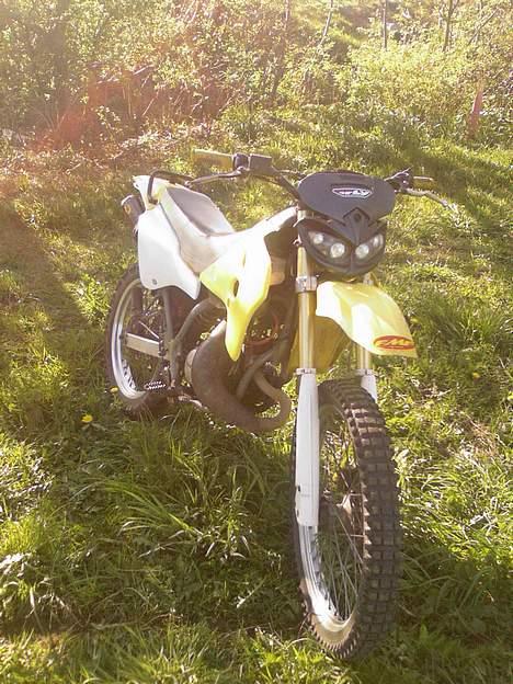 Suzuki RMX  *Solgt* billede 3