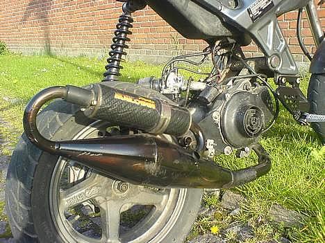 Suzuki Street Magic SOLGT! - Se hvor den skinner :D billede 3