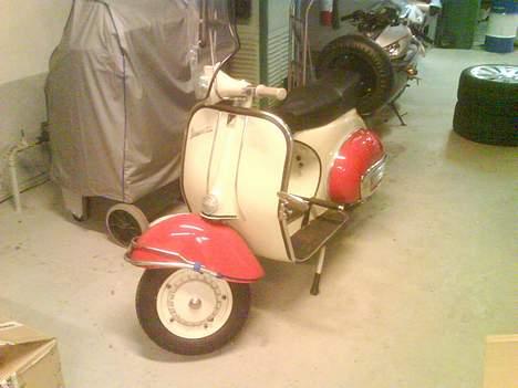 Piaggio vespa [TIL SALG] billede 2