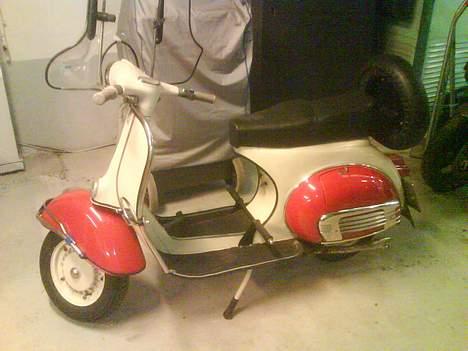Piaggio vespa [TIL SALG] billede 3