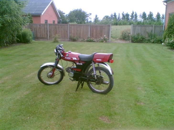 Puch monza 2g  SOLGT - Vil du have noget på den dumme? så lad monzaen brumme! billede 1