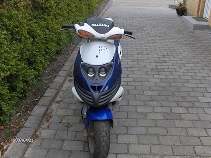 {{currentPhoto.altText}} billede {{currentPhoto.number}}