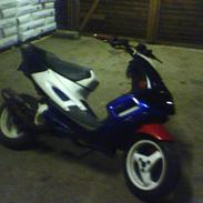 Peugeot Speedfight 2 