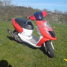 Aprilia Sonic  SOLGT