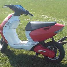 Aprilia Sonic  SOLGT