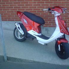 PGO Hot 50 På hjulne igen