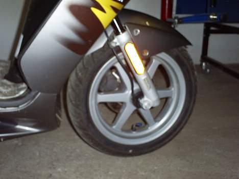 Yamaha Jog R (rød)SOLGT (9800) - Før billede 5