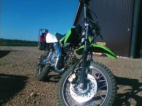 MiniBike Dirtbike|SOLGT for 1800kr billede 1