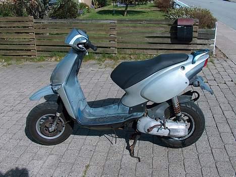 Aprilia rally billede 2