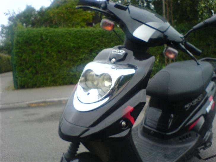 PGO BIG MAX (SOLGT) billede 1