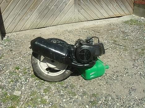 Aprilia Sonic - SOLGT! - - Den gamle motor (: billede 4