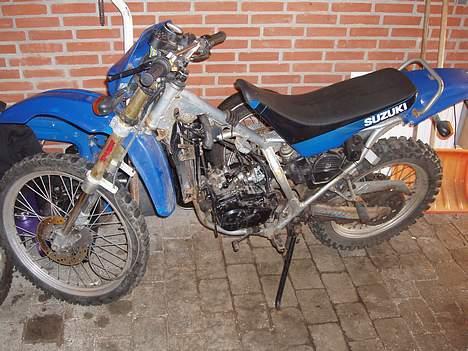 Suzuki Rmx billede 2