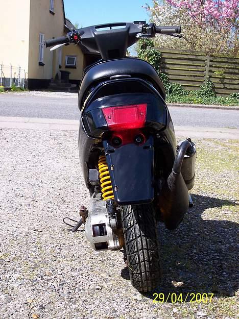 Yamaha JOG - Nymalet bagskærm :) billede 8