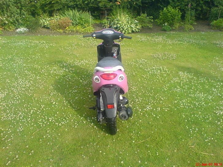 PGO Galaxy 50 "Pink" billede 4