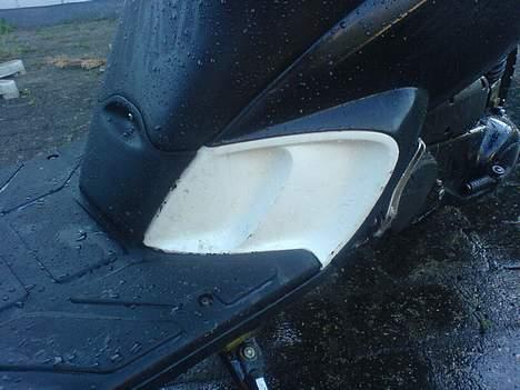 Piaggio Nrg Mc3 Sport [ FØR ] - Før de små ´firkanter´ blev renset billede 4