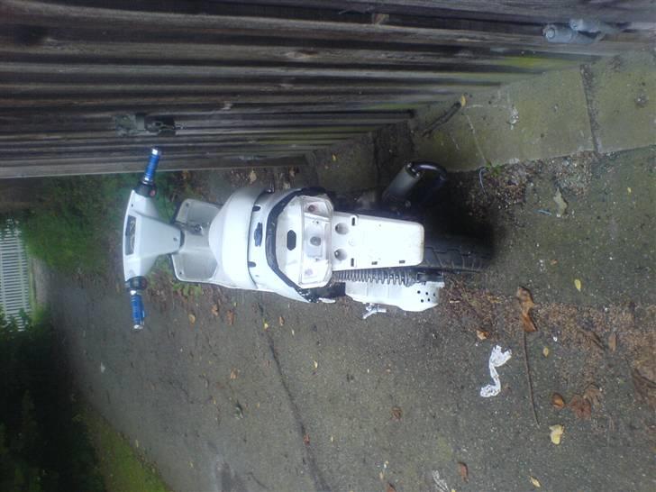 Yamaha Jog fs  | > SOLGT < | - Som den står nu billede 13