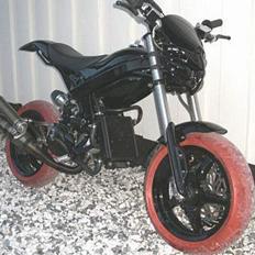 Suzuki Street Magic SOLGT