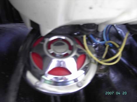 Keeway FocusNeon-scooter - hornet:P med den nye tk-udstødning og støddæmper od meget mere:P  billede 16