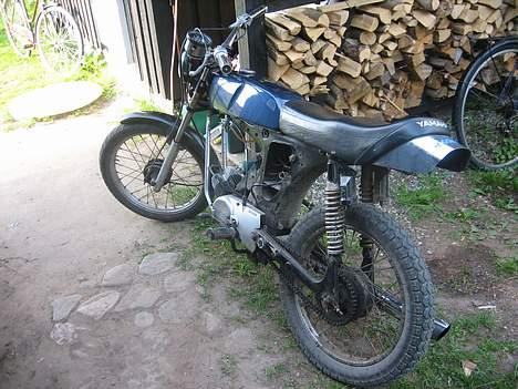 Yamaha 4 gear SOLGT billede 1