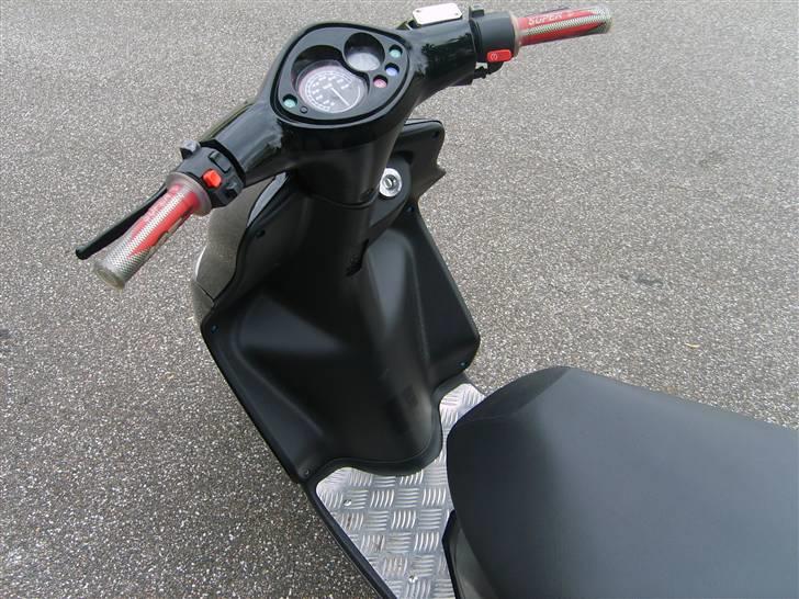 Yamaha Jog R BYTTET billede 2