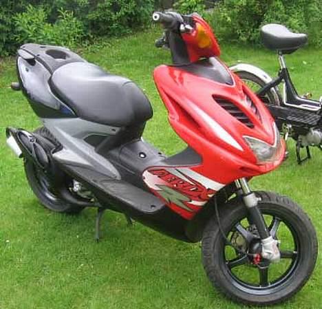Yamaha aerox byttet billede 1