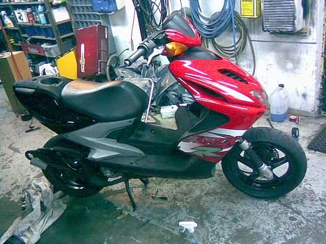 Yamaha aerox byttet billede 3