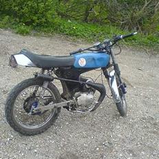 Yamaha byttet til suzuki Samurai