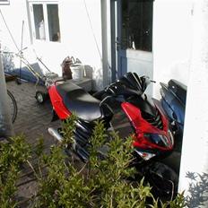 Peugeot speedfight 2  $olqT