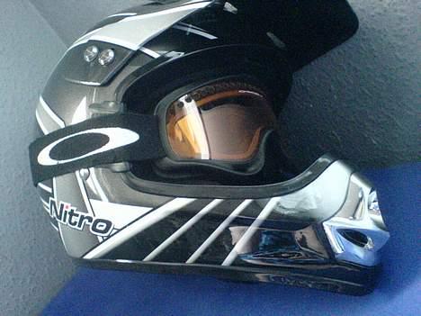 Aprilia Sonic SOLGT - hjelmen til vores lc projekt (: billede 7