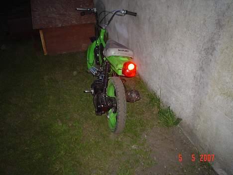 Suzuki fz 100 solgt billede 8