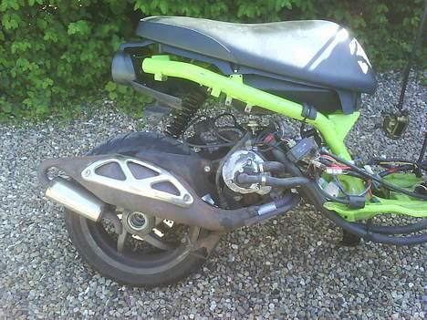 Yamaha Slider //SOLGT// - klam utæt standard udstødning. billede 4