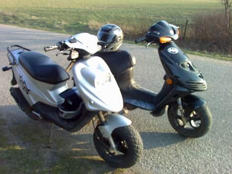 PGO Hot 50 solgt - Hotten og Katana billede 7