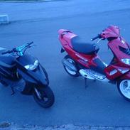 Peugeot Speedfight 2 - The frog