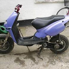 Aprilia rally projekt solgt