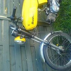 Suzuki dm 50 solgt