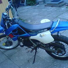 Suzuki RMX 50    SOLGT!