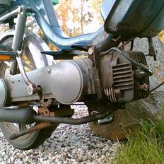 Piaggio Vespa Bravo (Solgt)