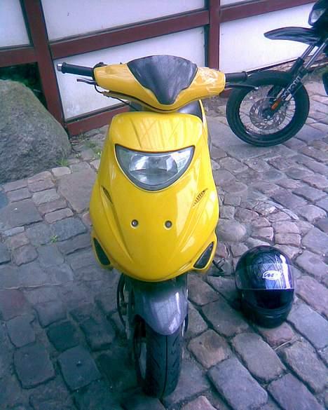 Adly super sonic billede 3