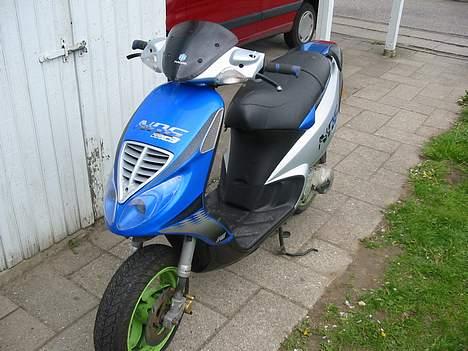 Piaggio NRG MC3 *Byttet* - Her med de nye skjolde :b billede 17