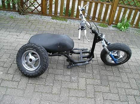 Yamaha slider SOLGT - sådan så den ud da jeg købte den:D billede 1