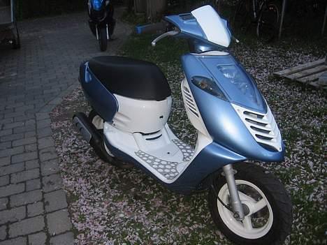 Aprilia sonic solgt - som den står nu billede 1