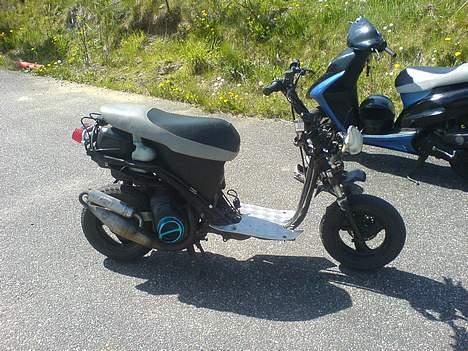 Honda sfx SOLGT  - Sådan står den nu skjolde er til lakering. billede 6