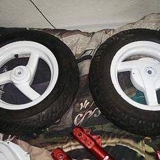 Yamaha Jog FS BYttet :(