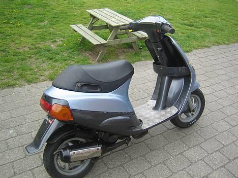 Piaggio Zip Gl SOLGT billede 1