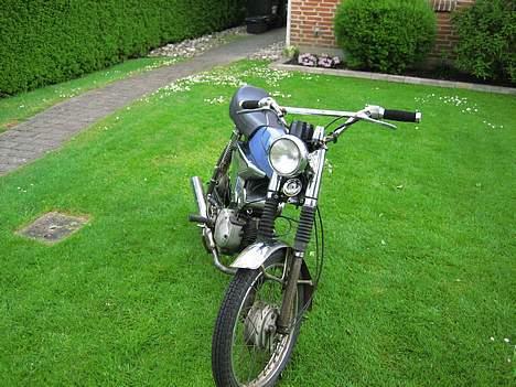 Yamaha 4 gear SOLGT billede 8