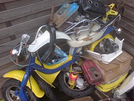 Suzuki FZ50 billede 9