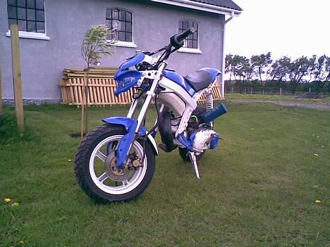 Suzuki street magic <<solgt>> billede 2